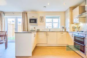 Photo 31- click for photo gallery